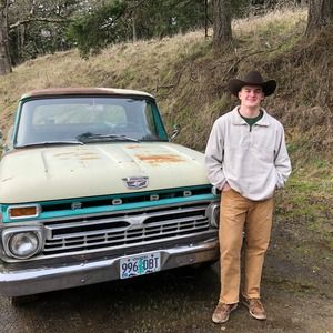 Meet your Posher, Erickson